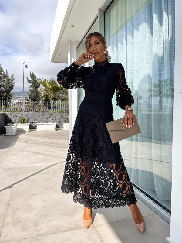 Ivy™ | Lace Detail Midi Dress