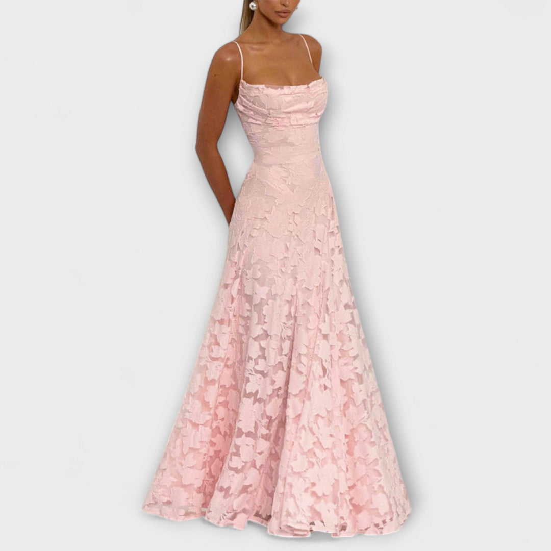 Kairi---Schickes-Floral-Spitzen-Maxidress-Mit-Spaghettiträgern