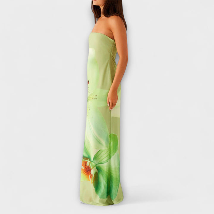 Zephyra---Schickes-Off-Shoulder-Maxidress