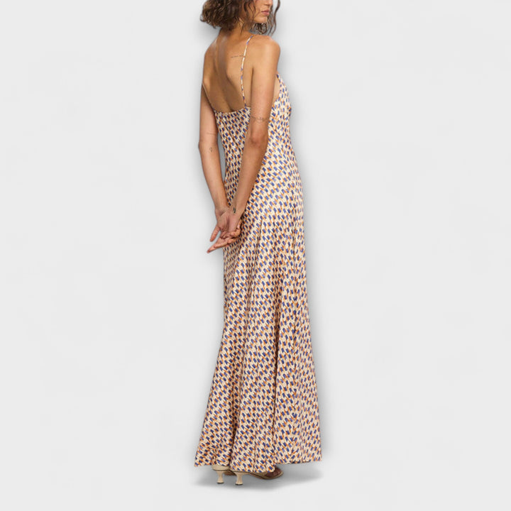 Tove---Schickes-Geometrisches-Print-Maxidress