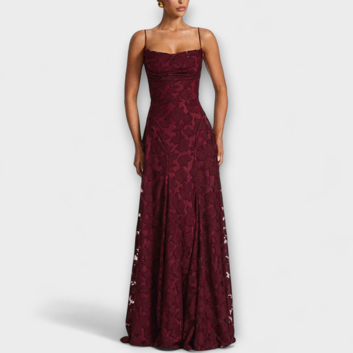 Kairi---Schickes-Floral-Spitzen-Maxidress-Mit-Spaghettiträgern