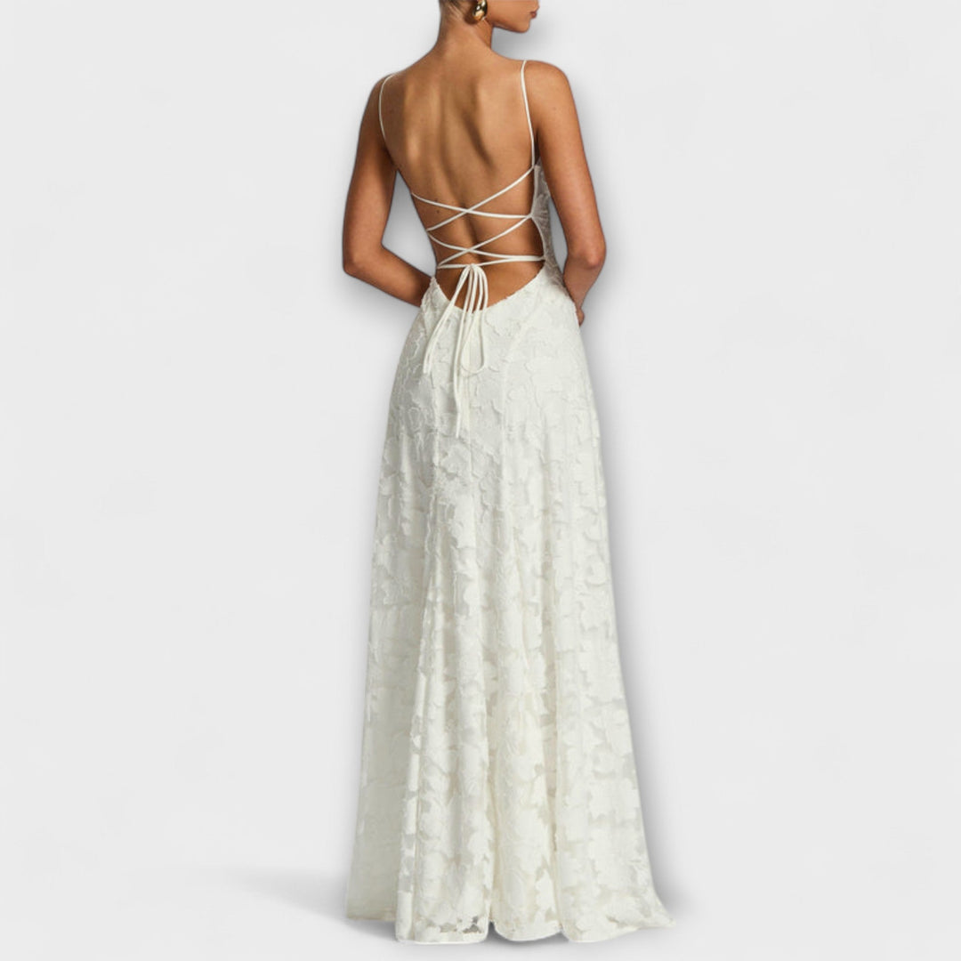 Kairi---Schickes-Floral-Spitzen-Maxidress-Mit-Spaghettiträgern