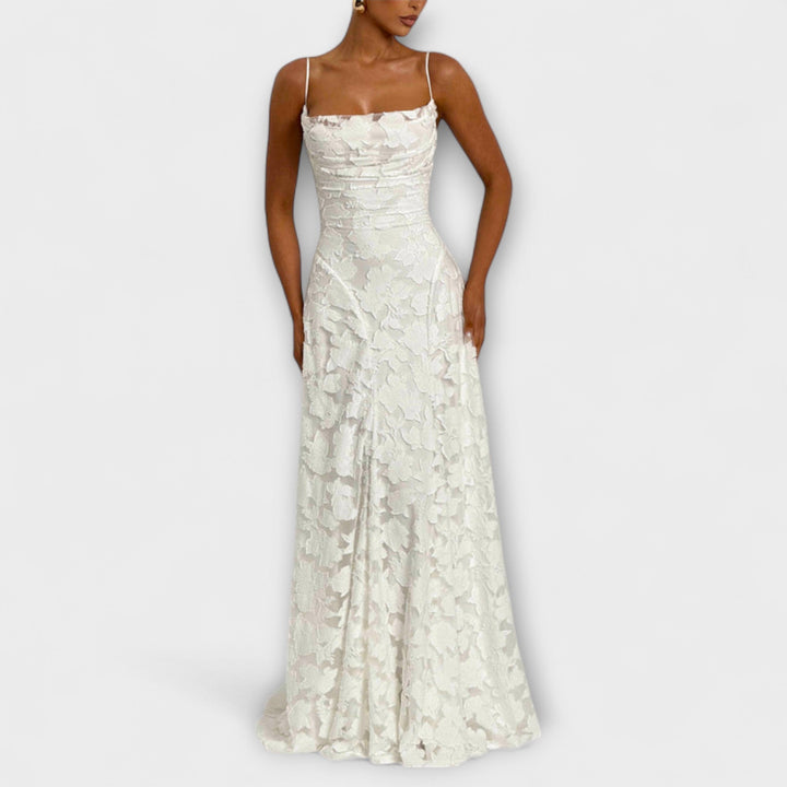 Kairi---Schickes-Floral-Spitzen-Maxidress-Mit-Spaghettiträgern