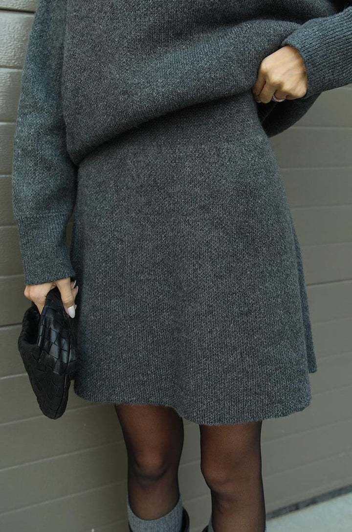 Esme |  A cozy sweater and a flowy flattering skirt